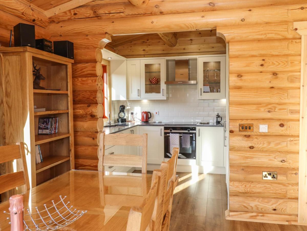 Holly Lodge Oakham Ngoại thất bức ảnh